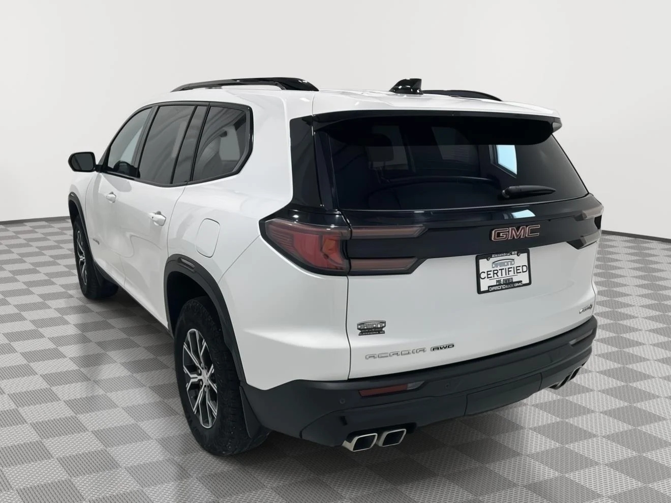 Used 2024 Summit White GMC AT4 image 3