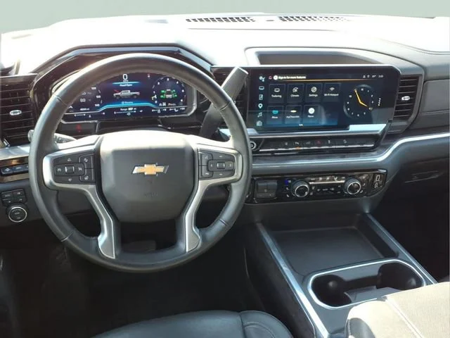 Used 2025 Summit White Chevrolet LTZ image 21