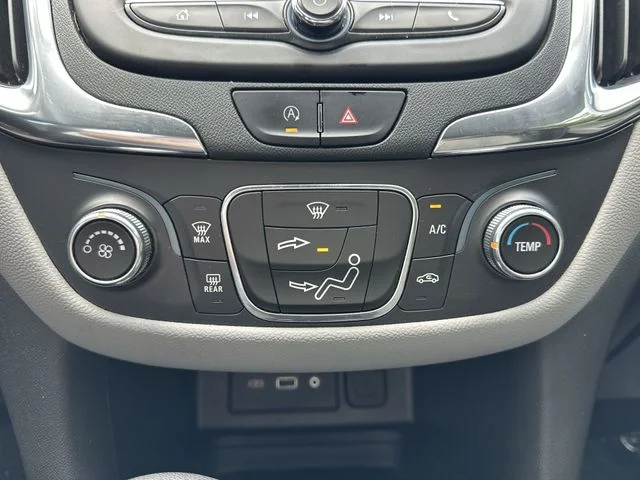 Used 2022 Blue Chevrolet LS image 12