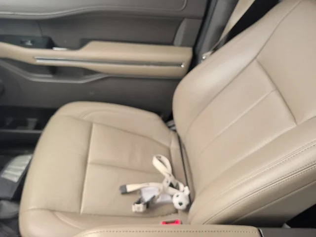 Used 2019 White Ford XLT image 13