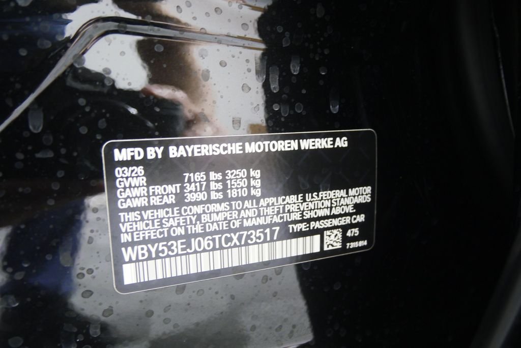 Certified Used 2026 Black Sapphire Metallic BMW xDrive60 image 28