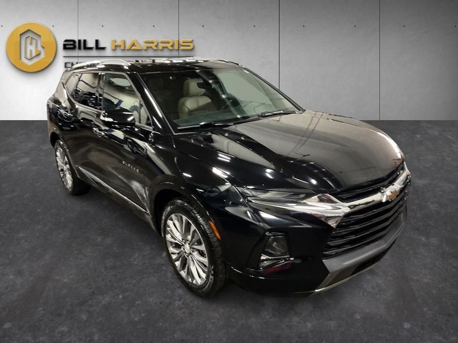 Used 2020 Black Chevrolet Premier image 11