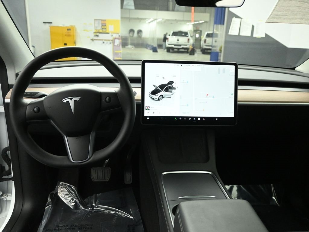 2023 TESLA MODEL Y - Image 16