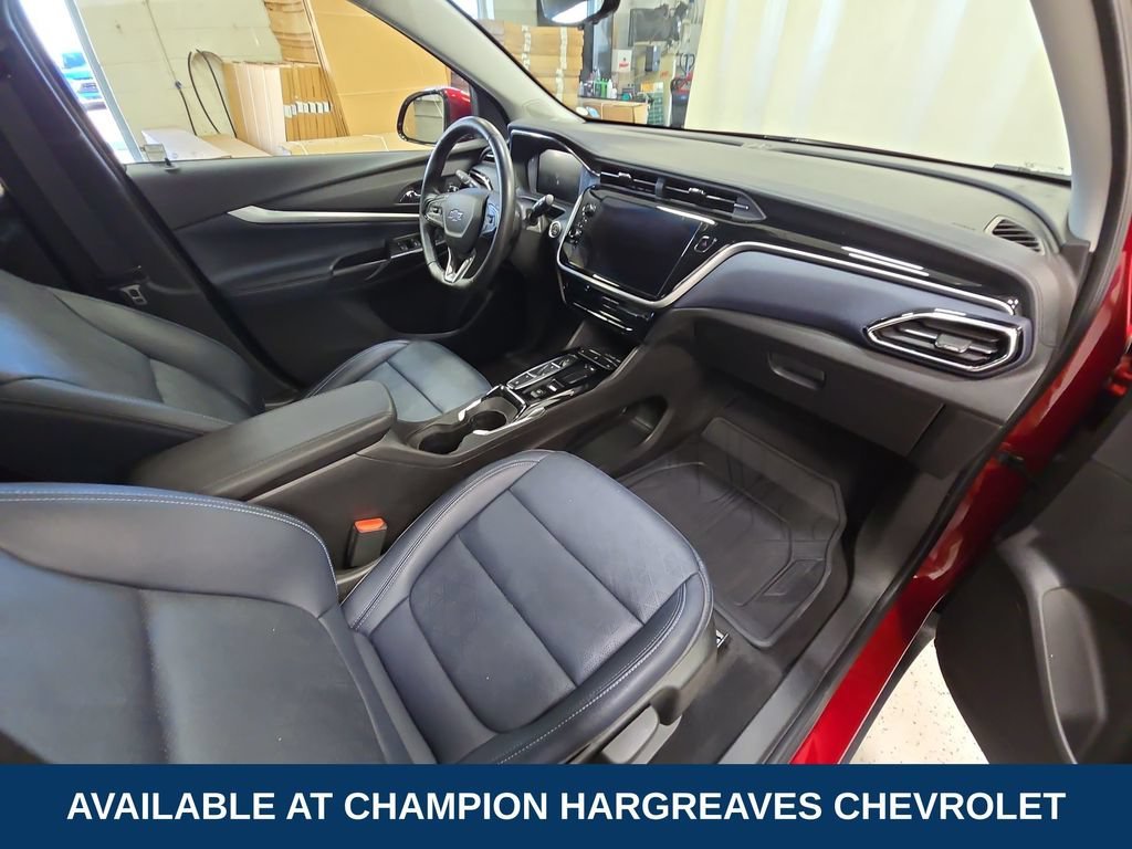 Certified Used 2023 RADIANT RED TINTCOAT Chevrolet Premier image 37