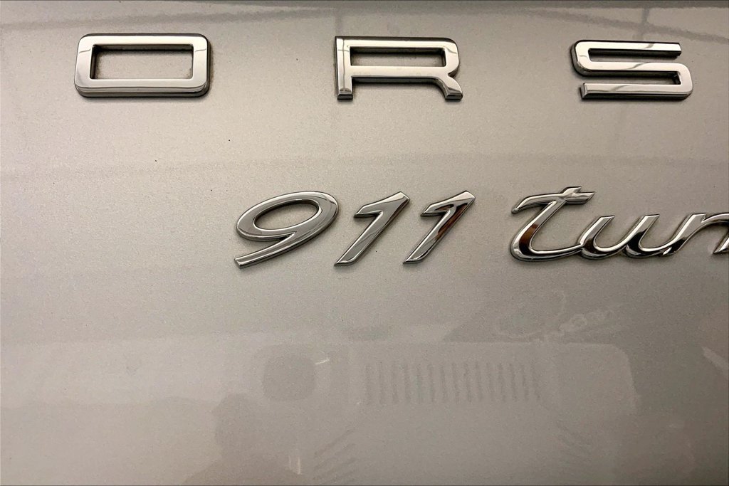 Used 2014 Rhodium Silver Metallic Porsche Turbo image 7