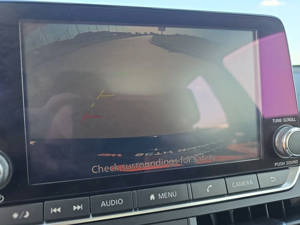 Used 2024  Nissan 2.5 SV image 22