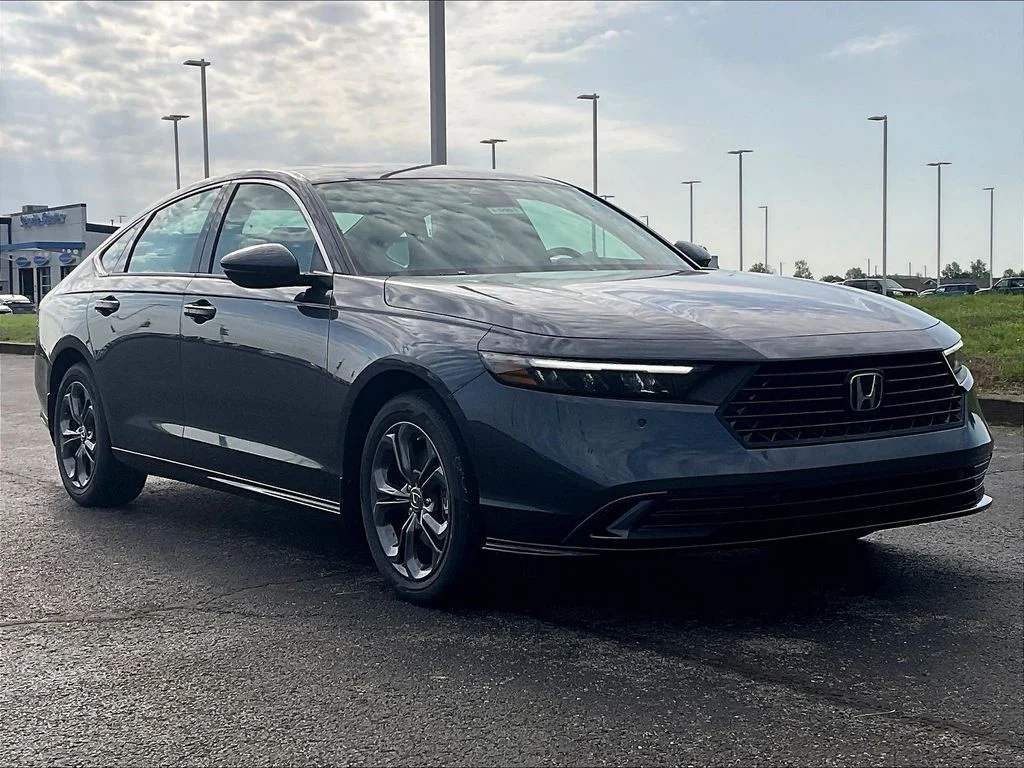 2026 Honda Accord Hybrid EX-L's photo