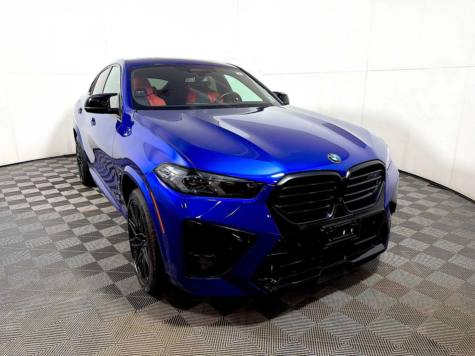 Used 2024 Marina Bay Blue Metallic BMW  image 2