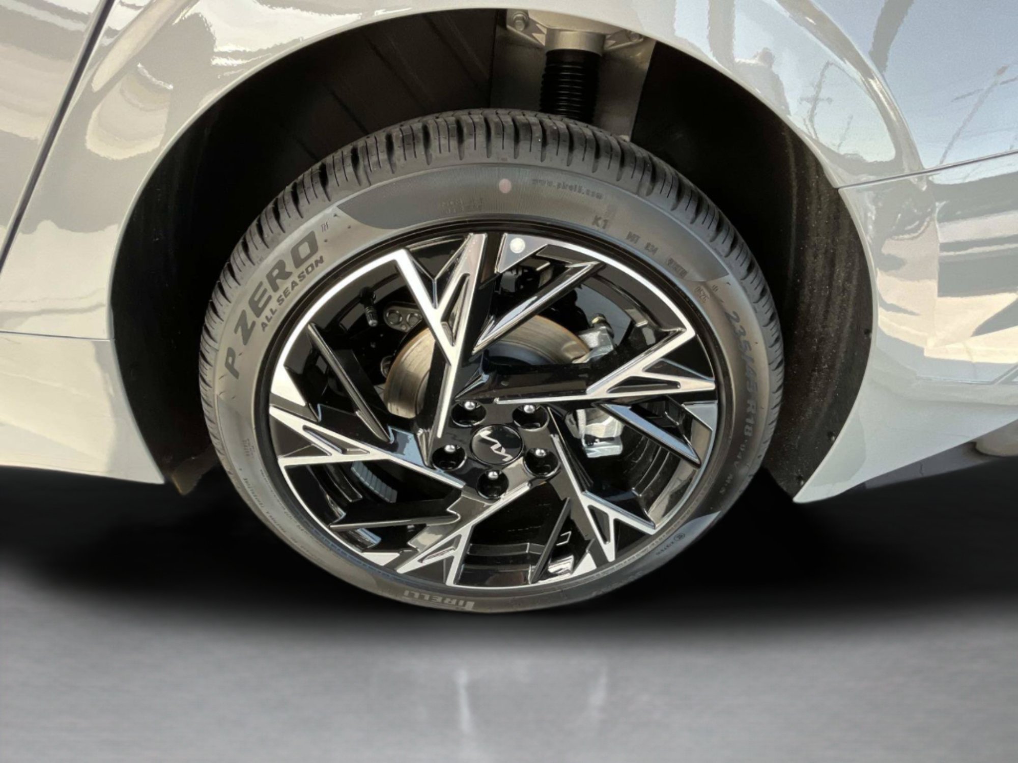 New 2026 Wolf Gray Kia GT-Line FWD image 31
