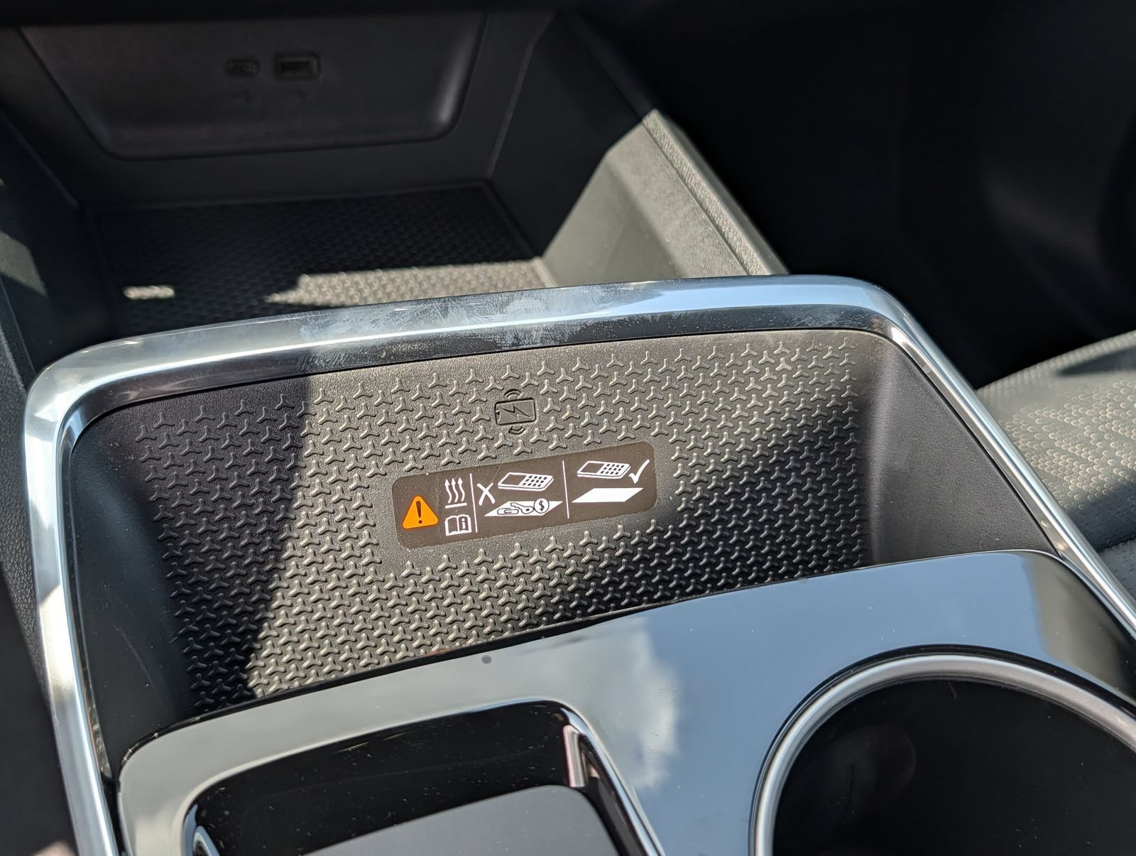 2027 Chevrolet Equinox LT - Photo 16