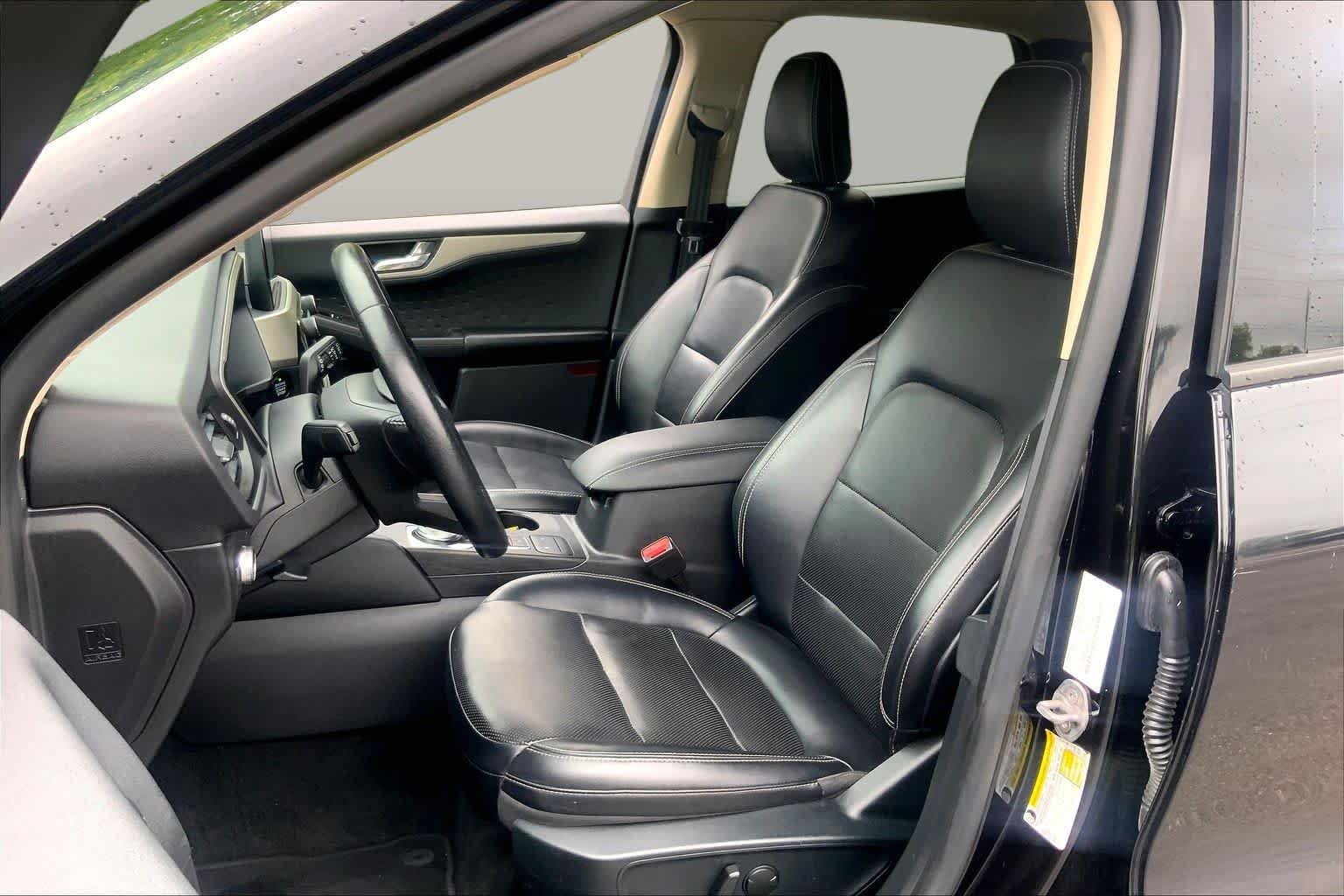 Pre-Owned 2020 Ford Escape SEL