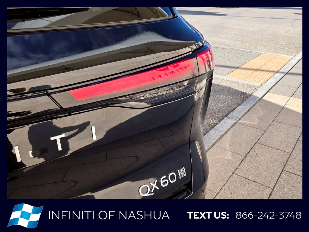New 2027 MINERAL BLACK INFINITI Luxe AWD image 13