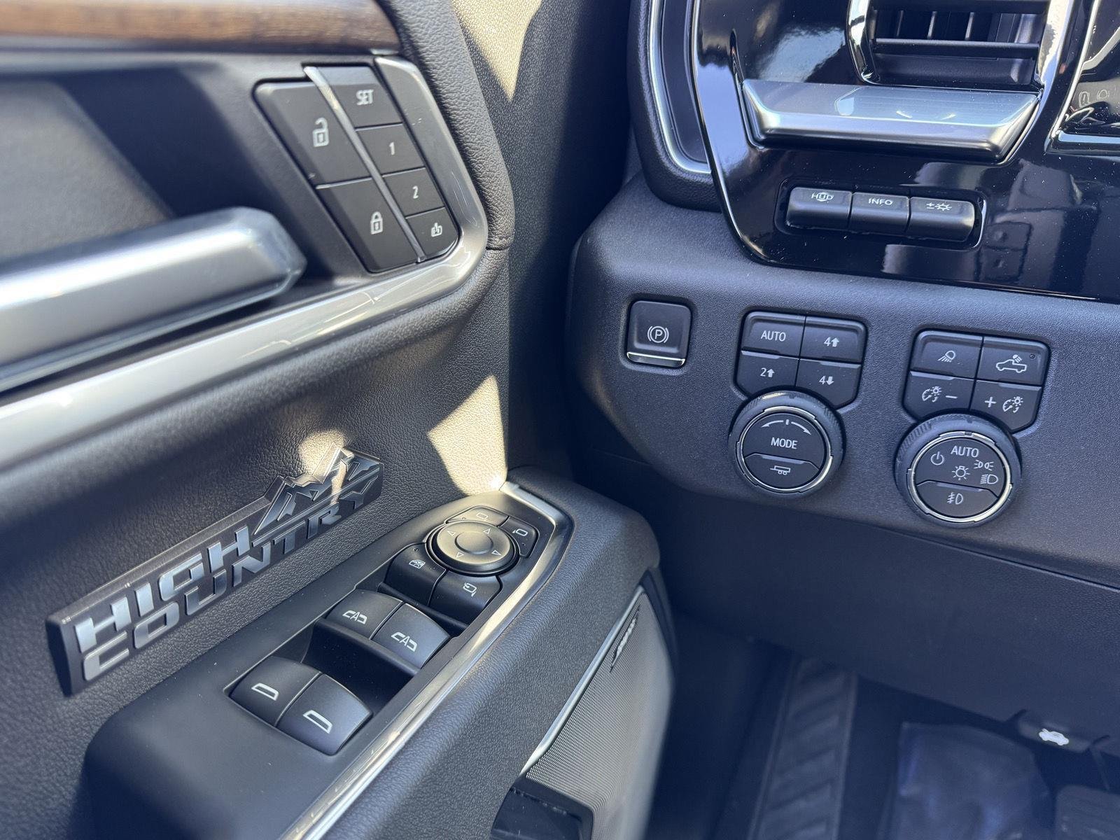 2026 Chevrolet Silverado 1500 High Country - Photo 11