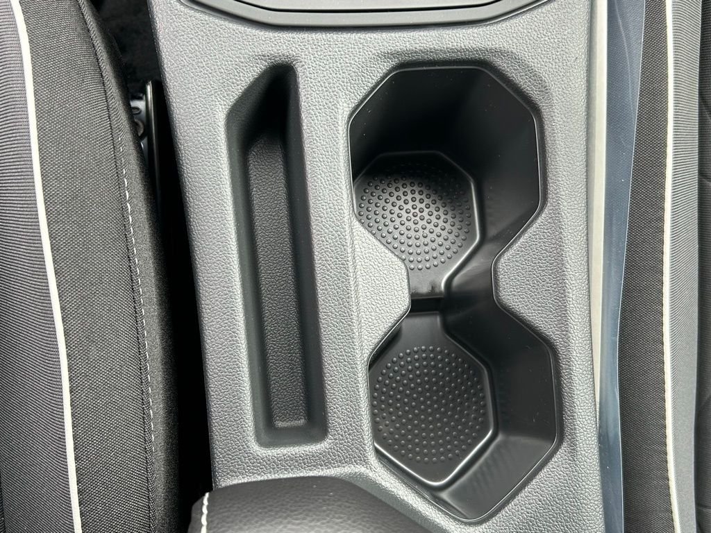 New 2026 Black Volkswagen 1.5T Sport image 38