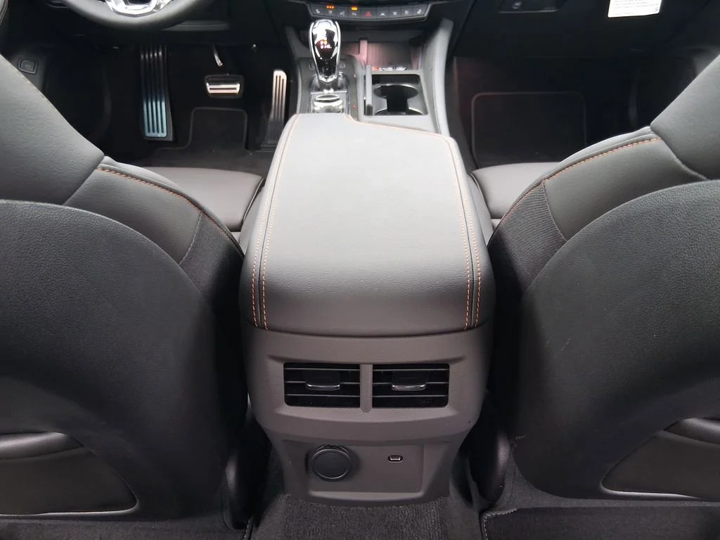 2026 Cadillac CT5 V-Series - Photo 27