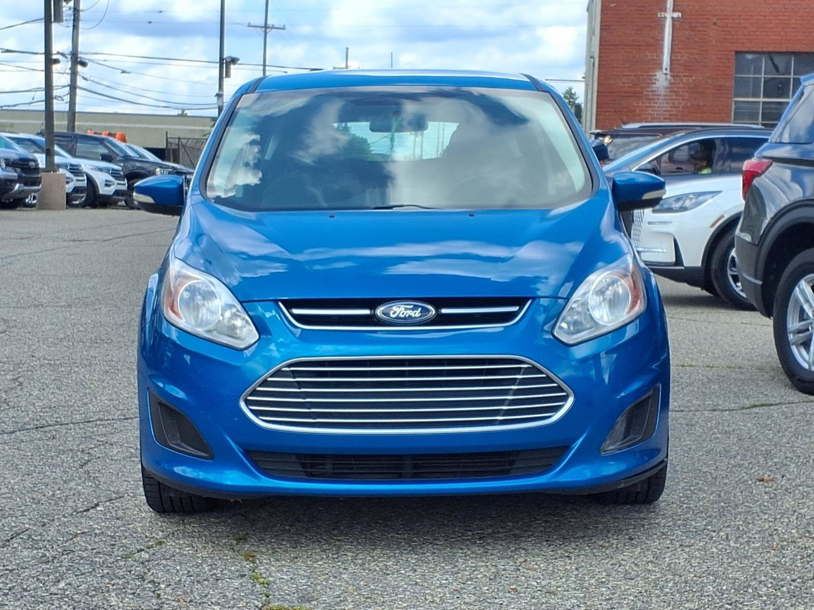Used 2013 Blue Candy Metallic Tinted Clearcoat Ford SE image 21
