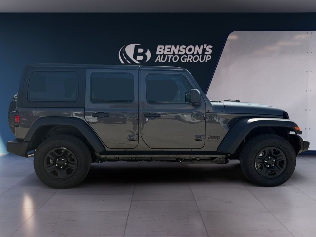New 2026 Granite Crystal Metallic Clear-Coat Exterior Paint Jeep Sport image 6