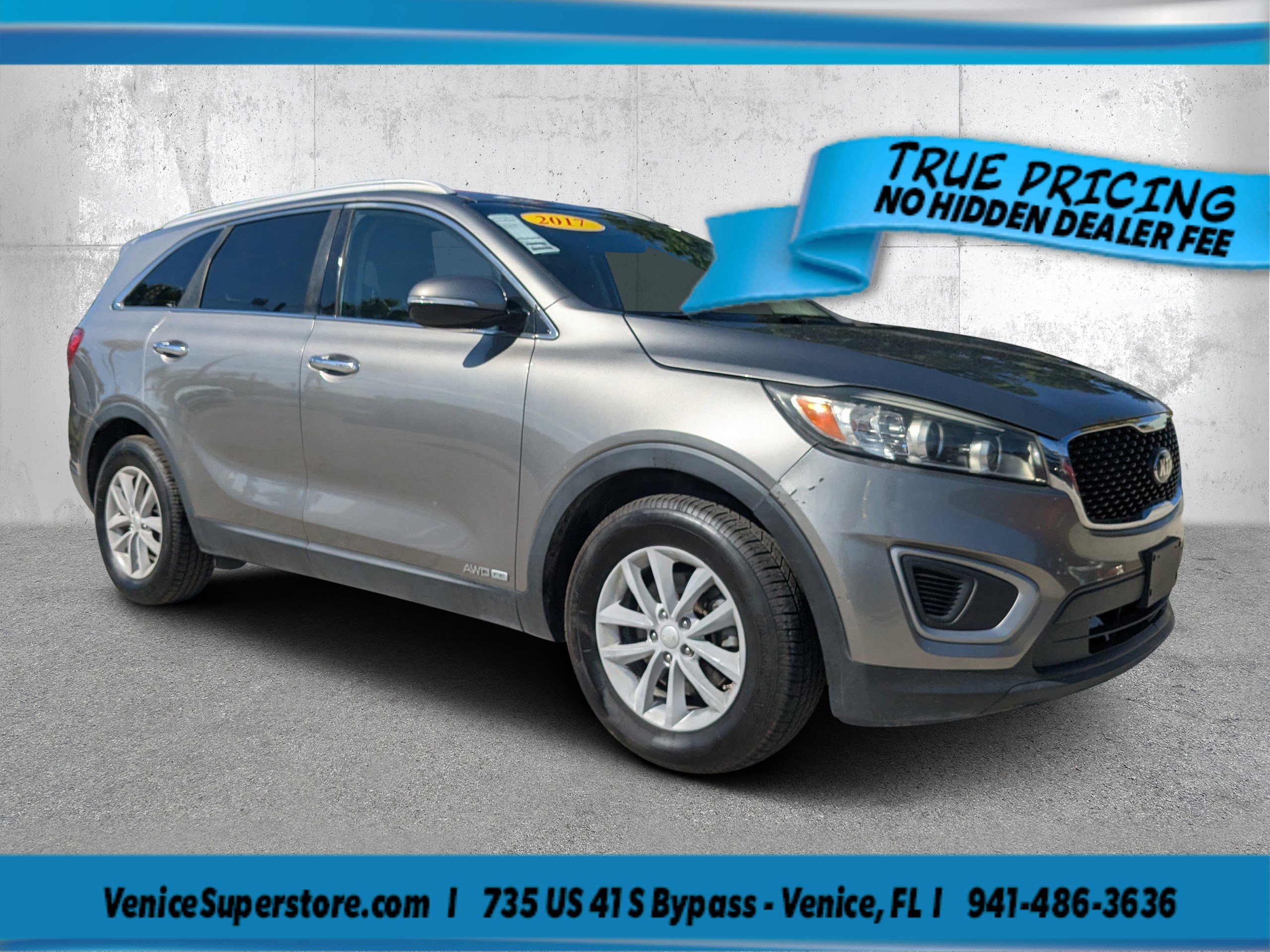 Used 2017 Titanium Silver Kia LX V6 image 1