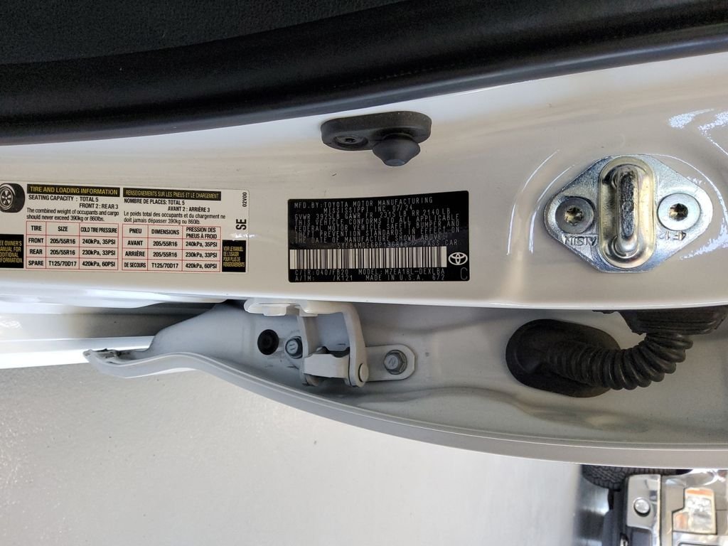 Used 2024 White Toyota LE image 20
