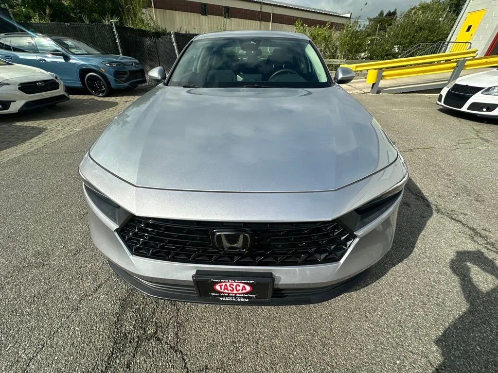 Used 2024  Honda EX image 7