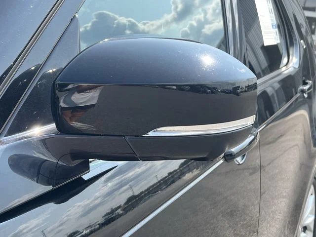 Used 2024 Black Land Rover S image 45