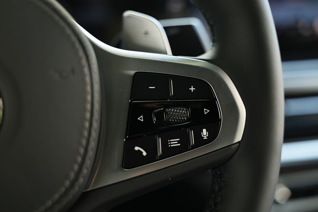 New 2027 Black Sapphire Metallic BMW xDrive40i image 35