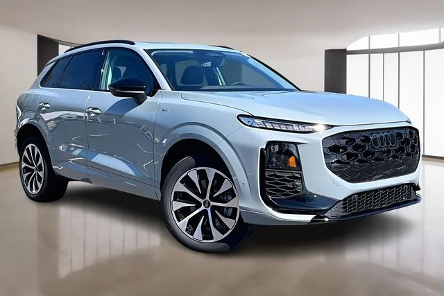 2026 Audi Q3 Base