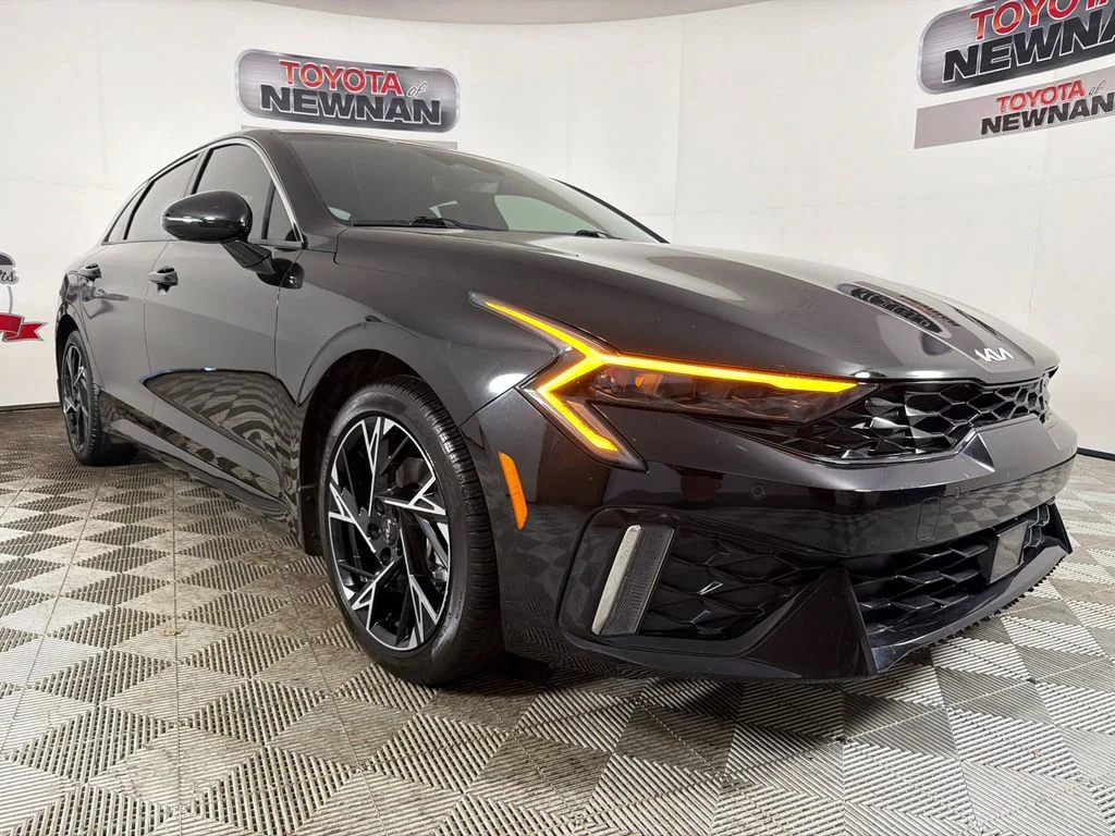 2025 Kia Optima GT-Line FWD's photo
