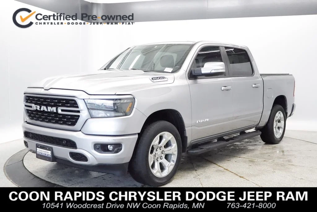 2022 RAM 1500 Big Horn/Lone Star 4x4 Crew Cab 5'7's photo