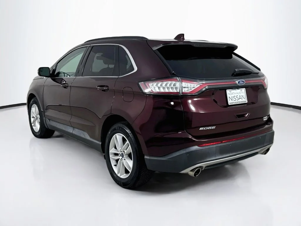 Used 2018 Red Ford SEL image 5