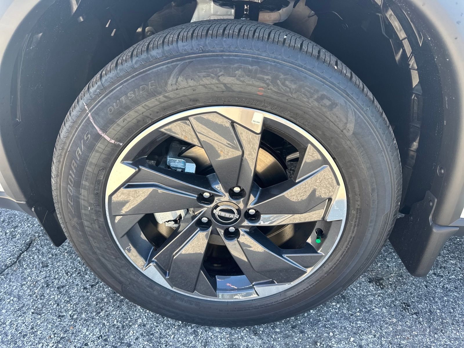 New 2026 Nissan Rogue SV 4D Sport Utility