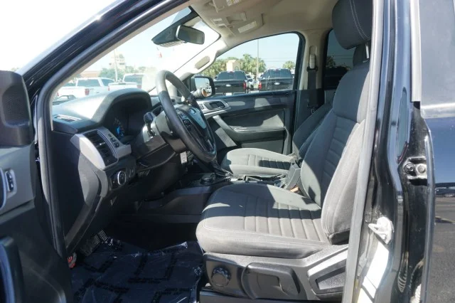 Used 2023 BLACK Ford XL image 11