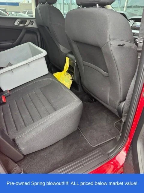 Used 2020 Red Ford XLT image 7