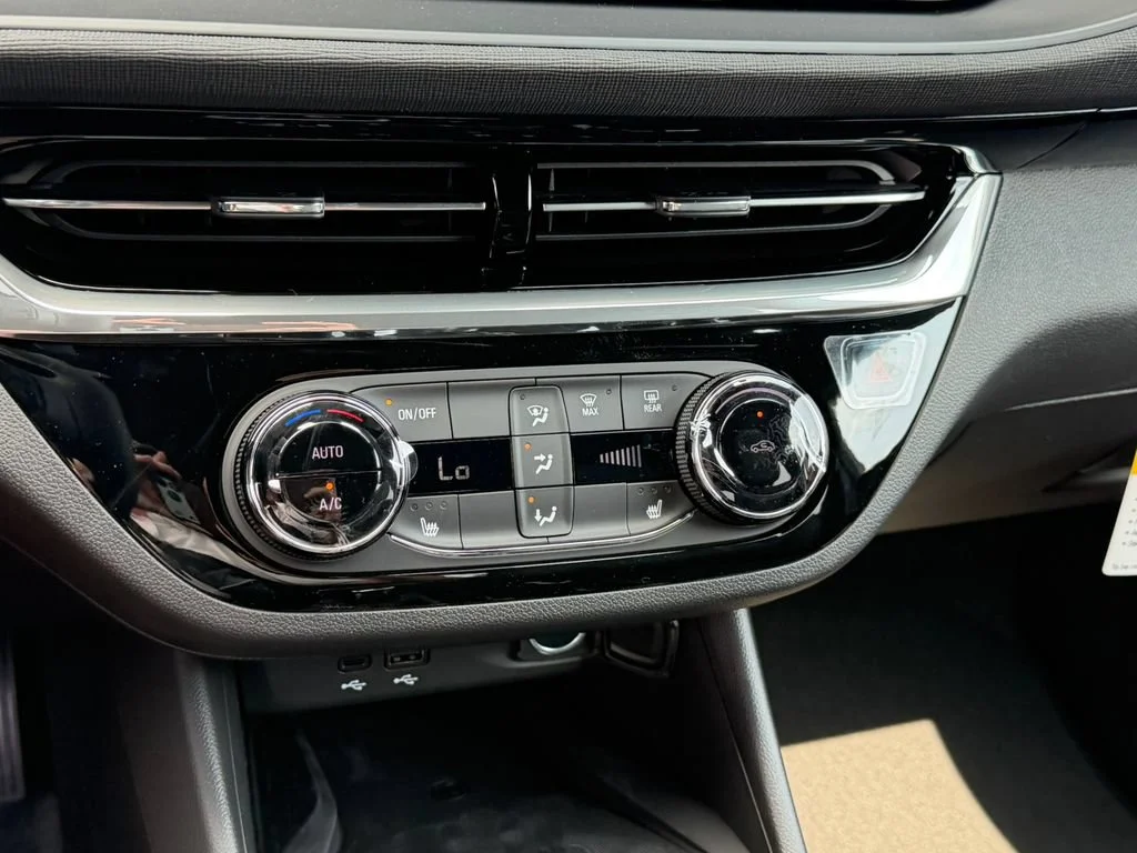 2026 Buick Envista Sport Touring - Photo 41