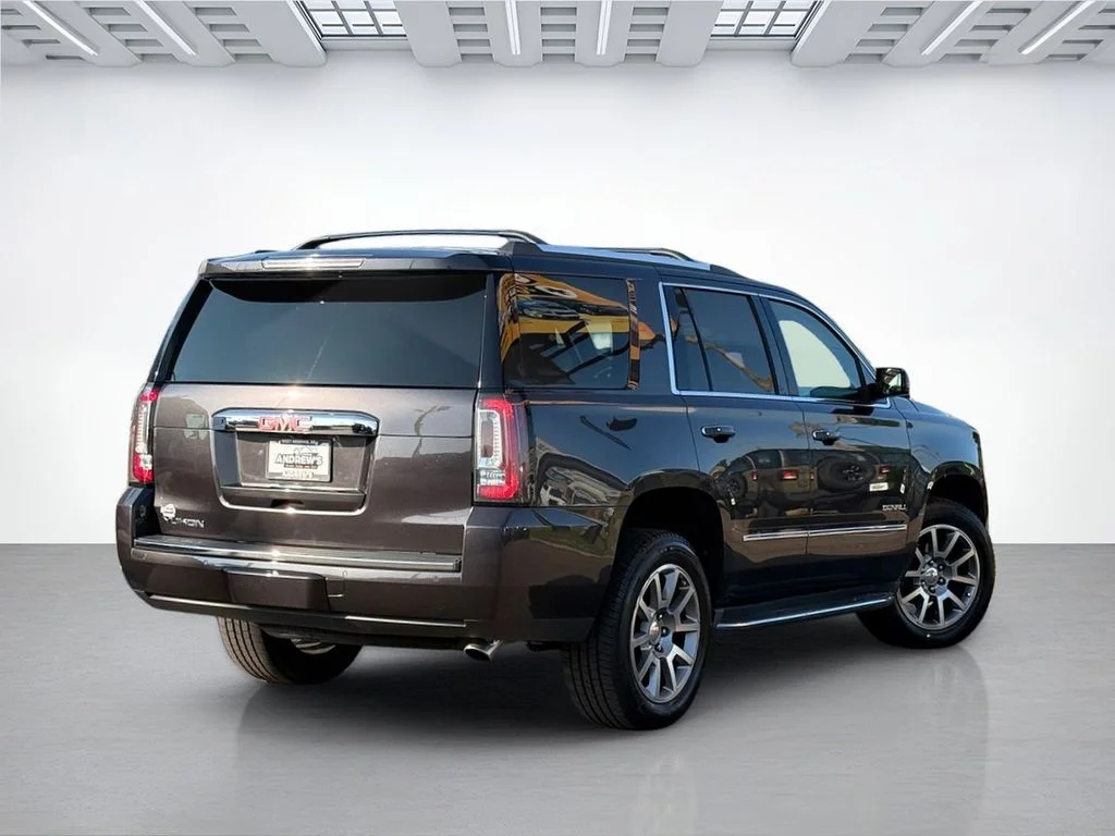 Used 2017 Iridium Metallic GMC Denali image 6