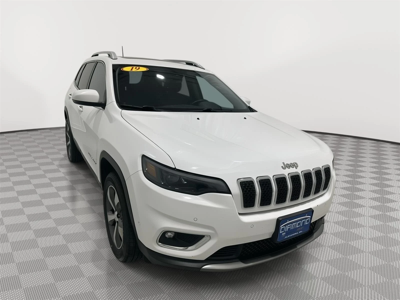 Used 2019 Bright White Clearcoat Jeep Limited image 7