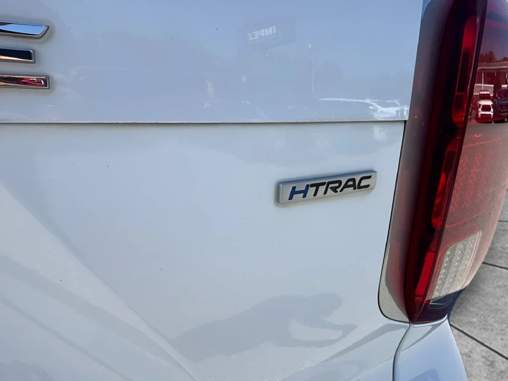 Used 2023 White Hyundai SEL image 29