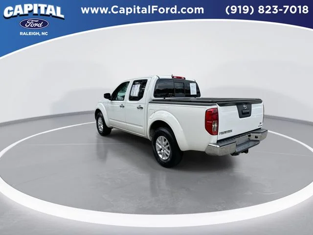 Used 2019 White Nissan SV image 6