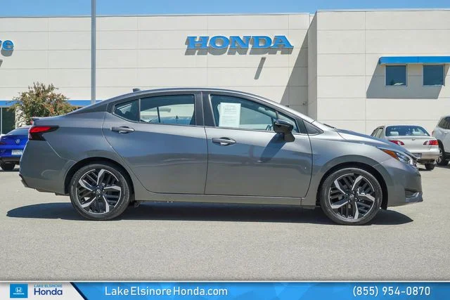 Used 2024 Gun Metallic Nissan 1.6 SR image 7