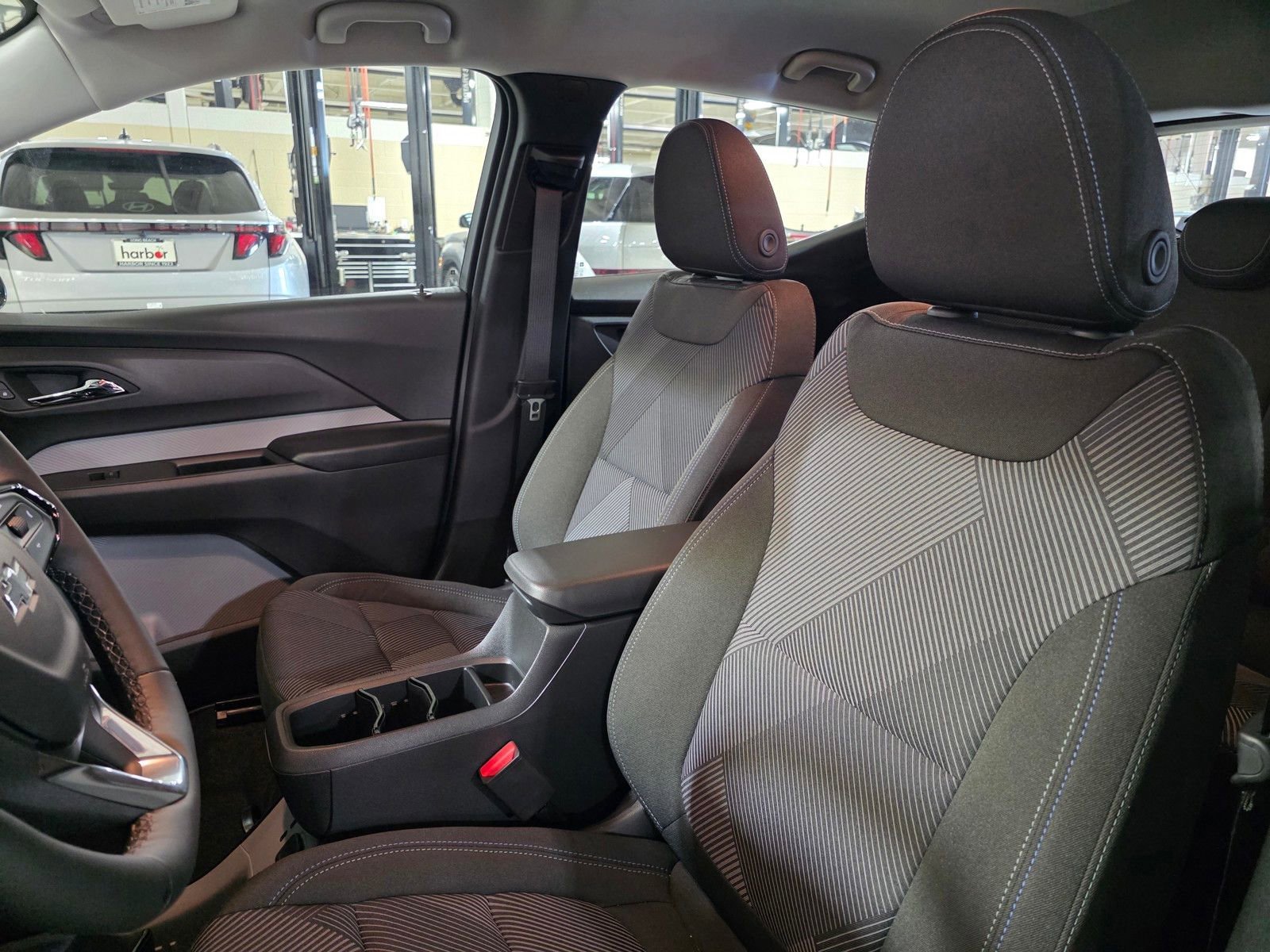 2027 Chevrolet Bolt LT - Photo 22