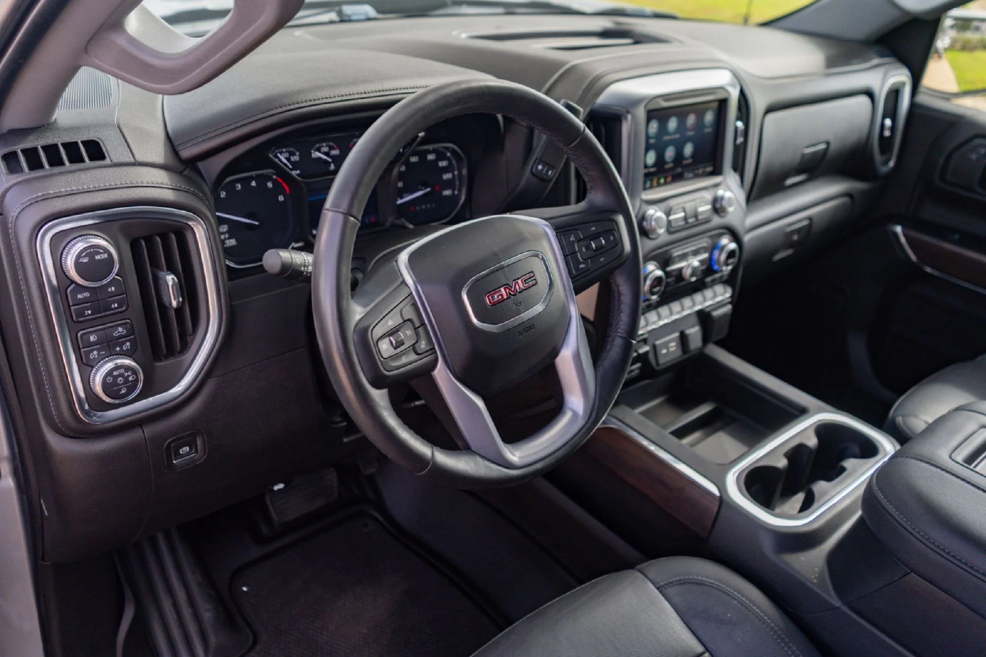 2022 GMC Sierra 1500 Limited SLT - Photo 8