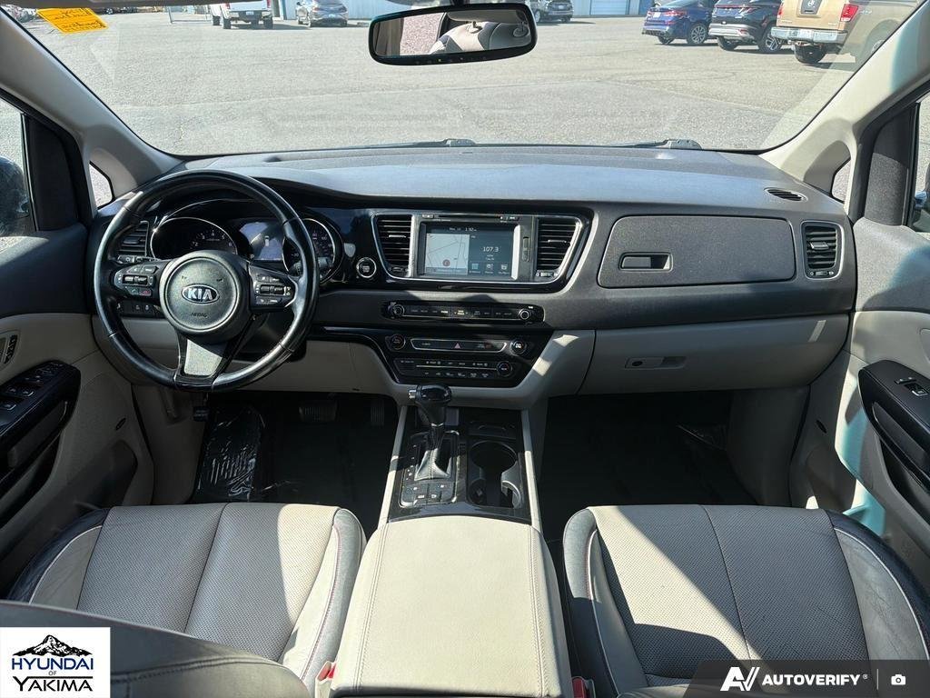 Used 2016 Midnight Sapphire Pearl Metallic Kia SX image 25