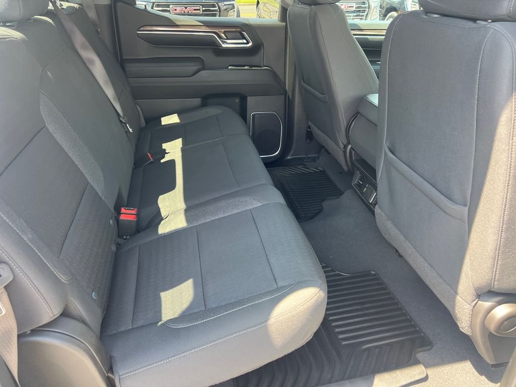 Used 2024 White Chevrolet RST image 16
