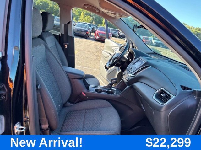 Used 2024 Mosaic Black Metallic Chevrolet LT image 8