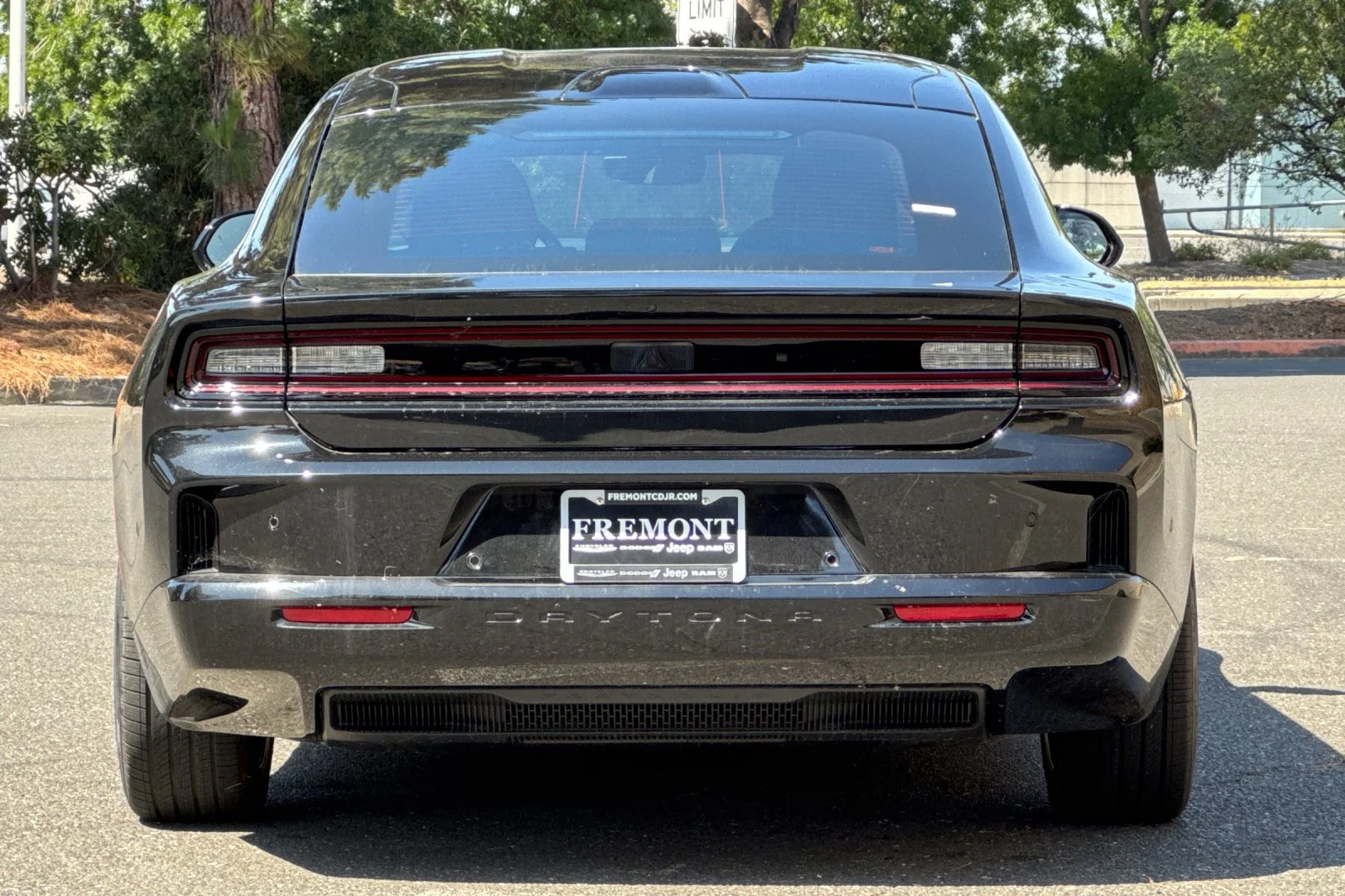2025 Dodge Charger Daytona R/T - Photo 4