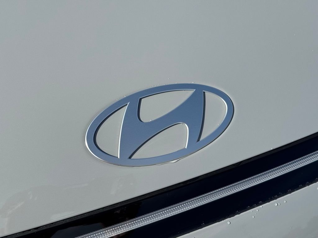Certified Used 2026 Gray Hyundai SE image 6