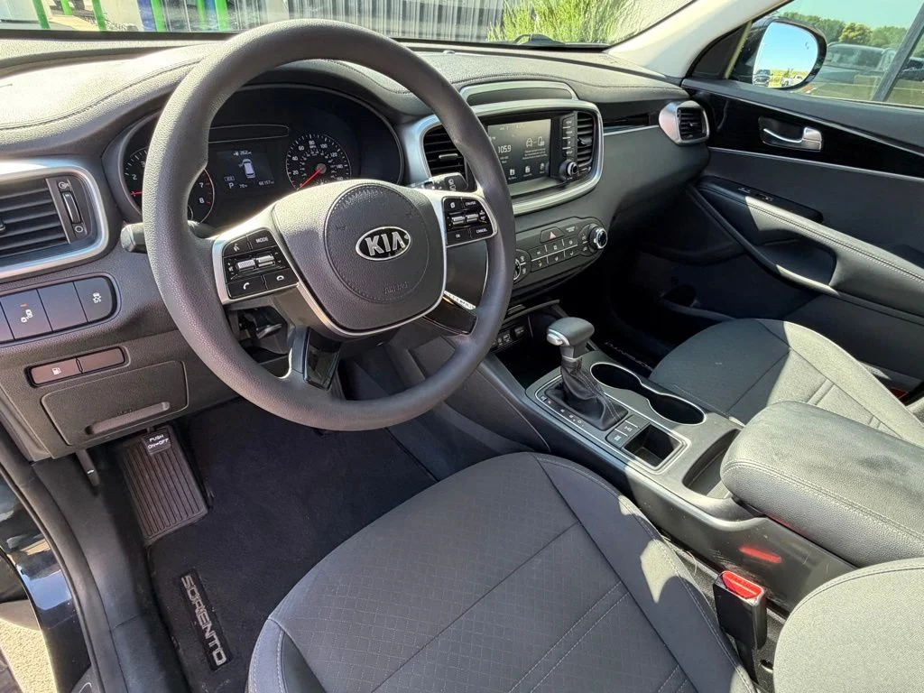 Used 2020 Black Kia LX image 7