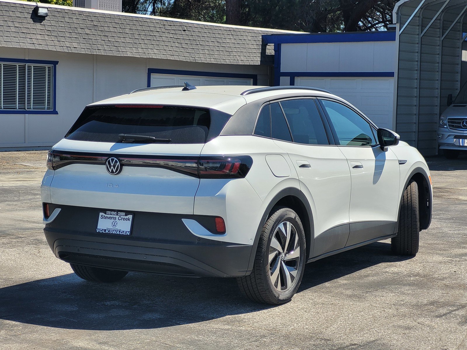 New 2026 White/off-white Volkswagen Pro image 4