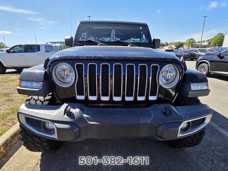 Used 2019 Black Clearcoat JEEP UNLIMITED SAHARA image 7