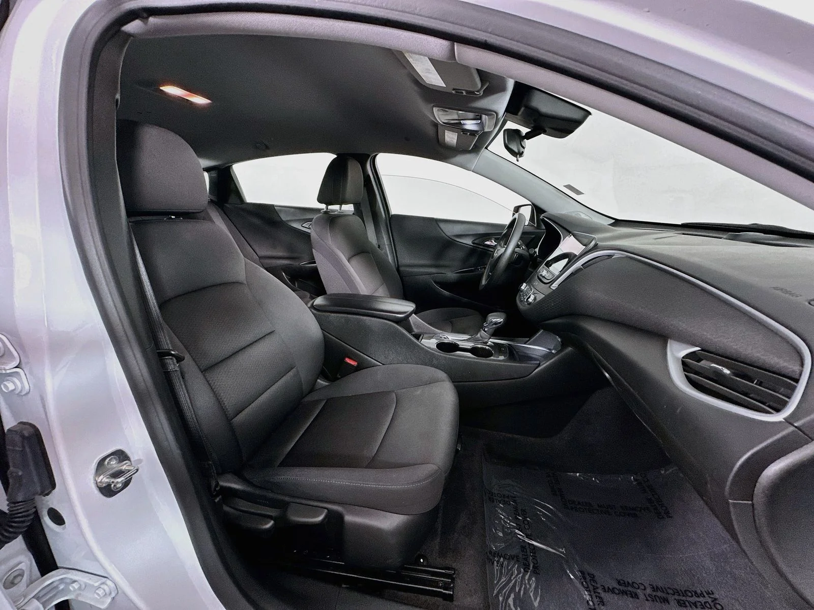 Used 2023 Summit White Chevrolet LT image 29